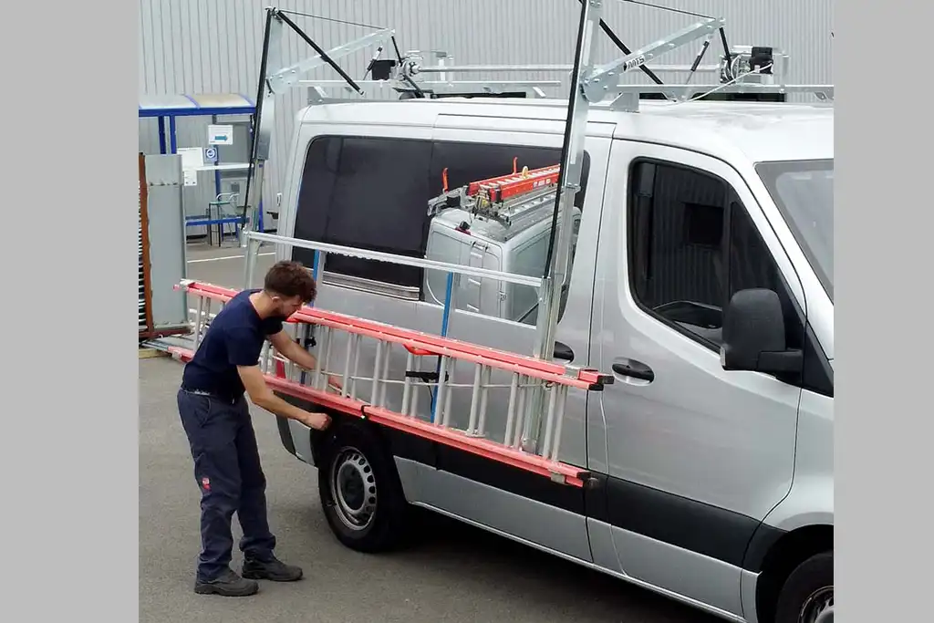 porte echelles01 electrique